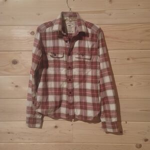 Hollister Red and Cream Plaid Casual Button Down Shirt Size M 20x26